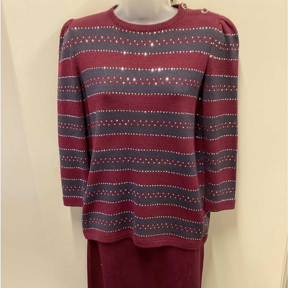 Elegant 2 piece sweater and skirt set